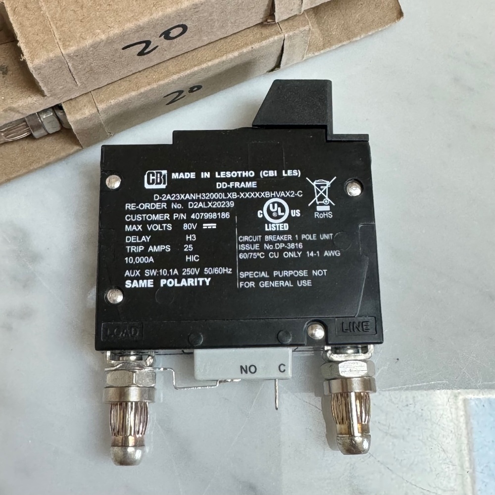 💰SOLD💰 Lot of 2 - CBI Circuit Breaker D2ALX20239 20Amp Bullet Style DD-Frame